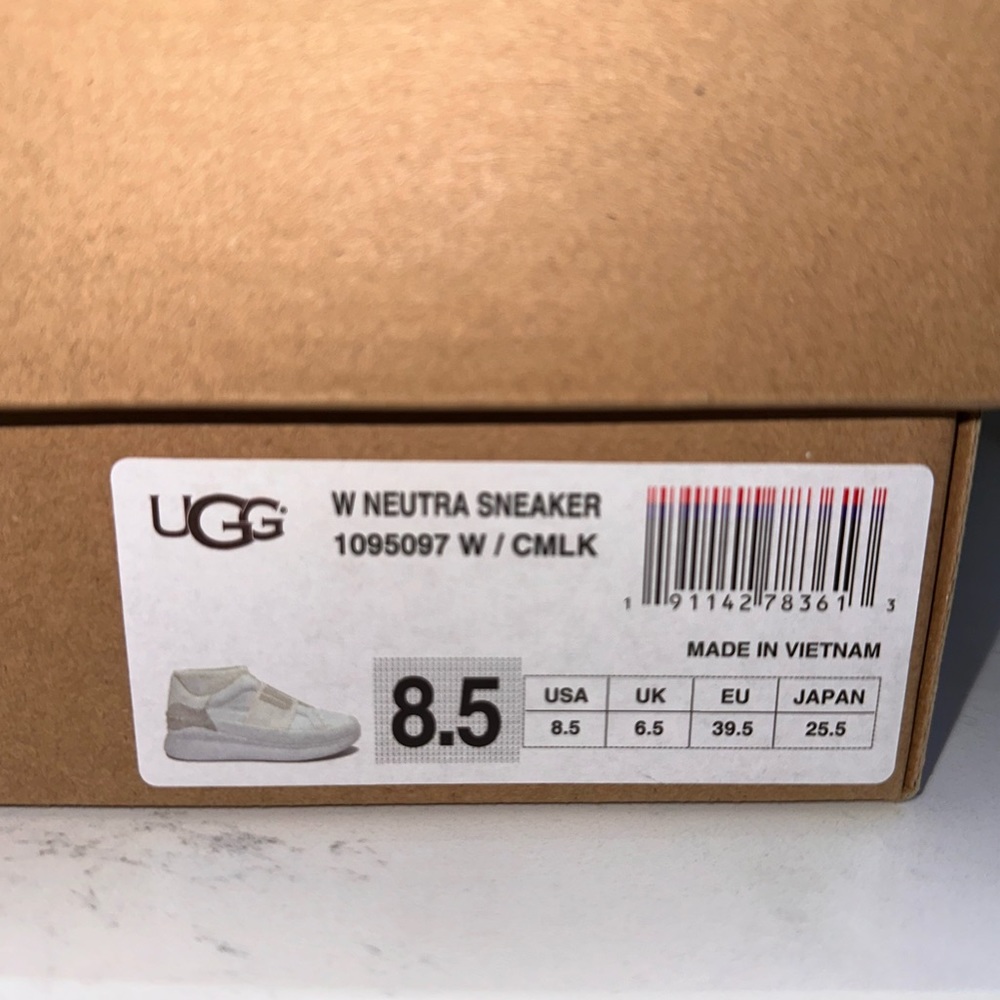 Ugg Neutra Sneakers White, size 8.5 - Picture 6 of 8